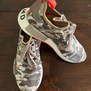 Mens Adidas NMD R1 Camo Running Shoes